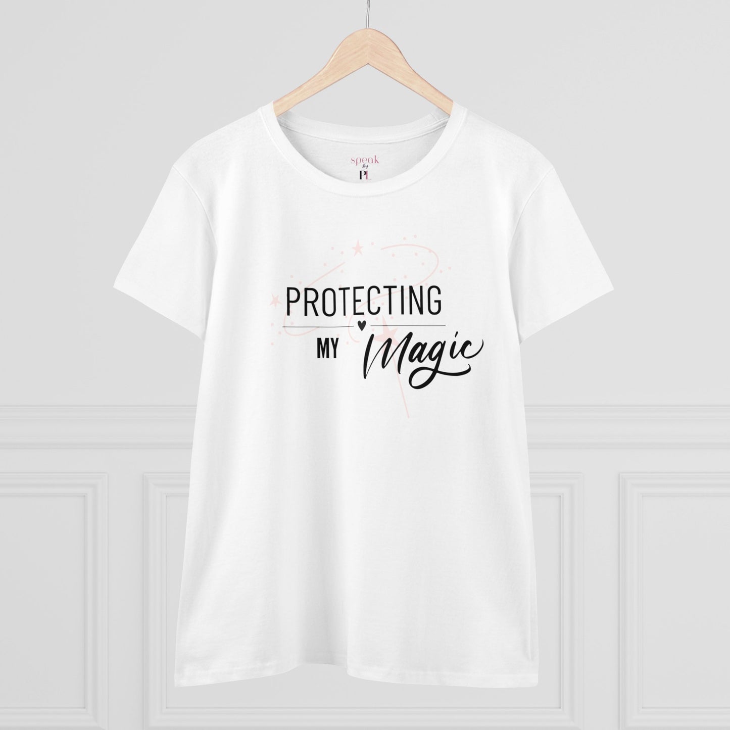 Magic Graphic Tee - T-Shirt
