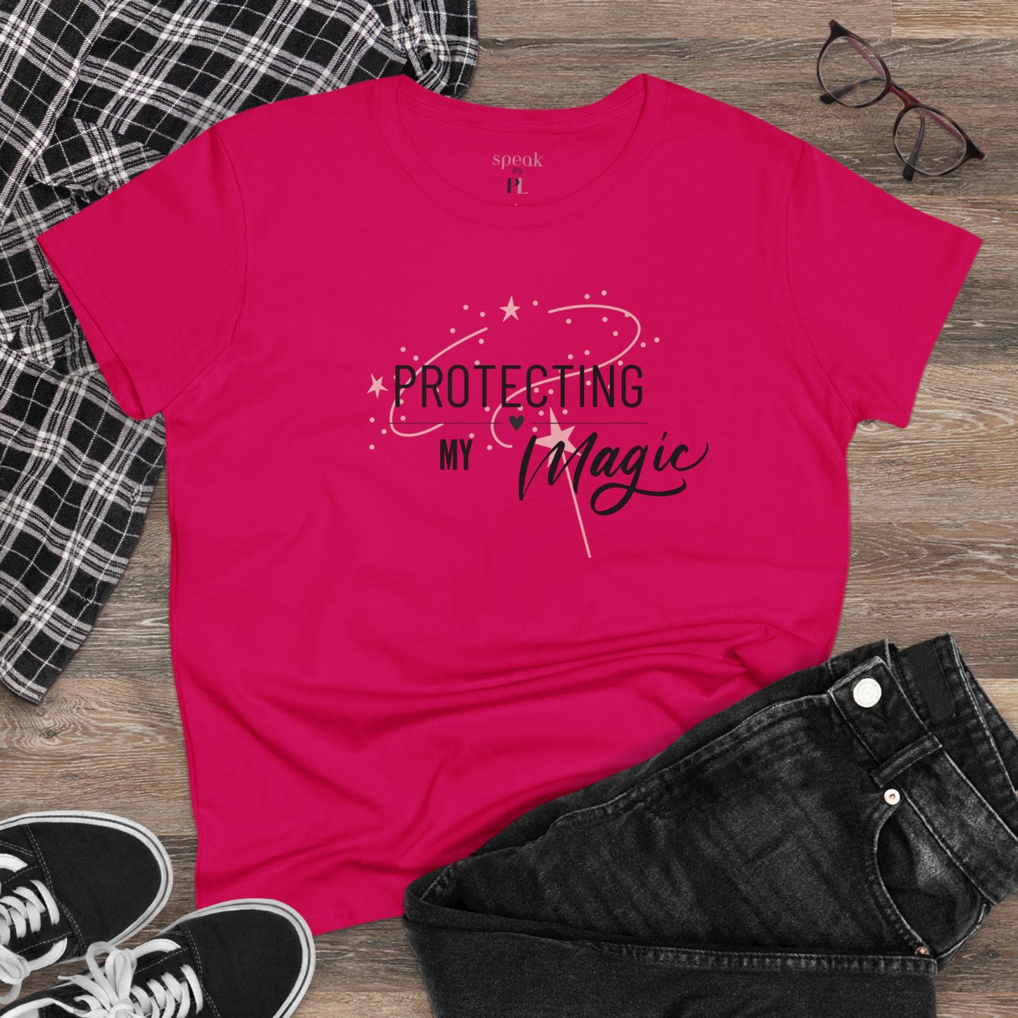 Magic Graphic Tee - T-Shirt